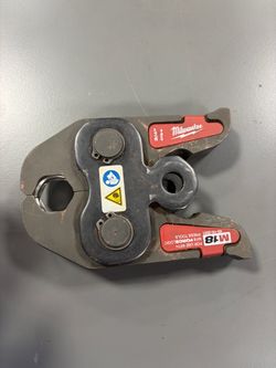 3/4 and 1/2 in ZoomLock MAX Press Jaw for M18 FORCE LOGIC Press Tools