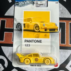 Hot Wheels Silver Series Pantone 123 yellow Porsche 934/5 #porsche #racing #HotWheels