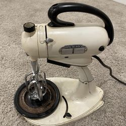 Vintage Hamilton Beach Model E Mixer Serial Number KM 488387 C