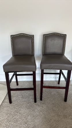 3 Leather Bar Stools Grey