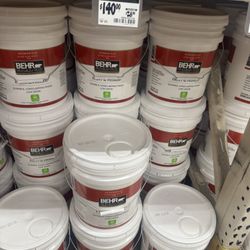 paint pure white