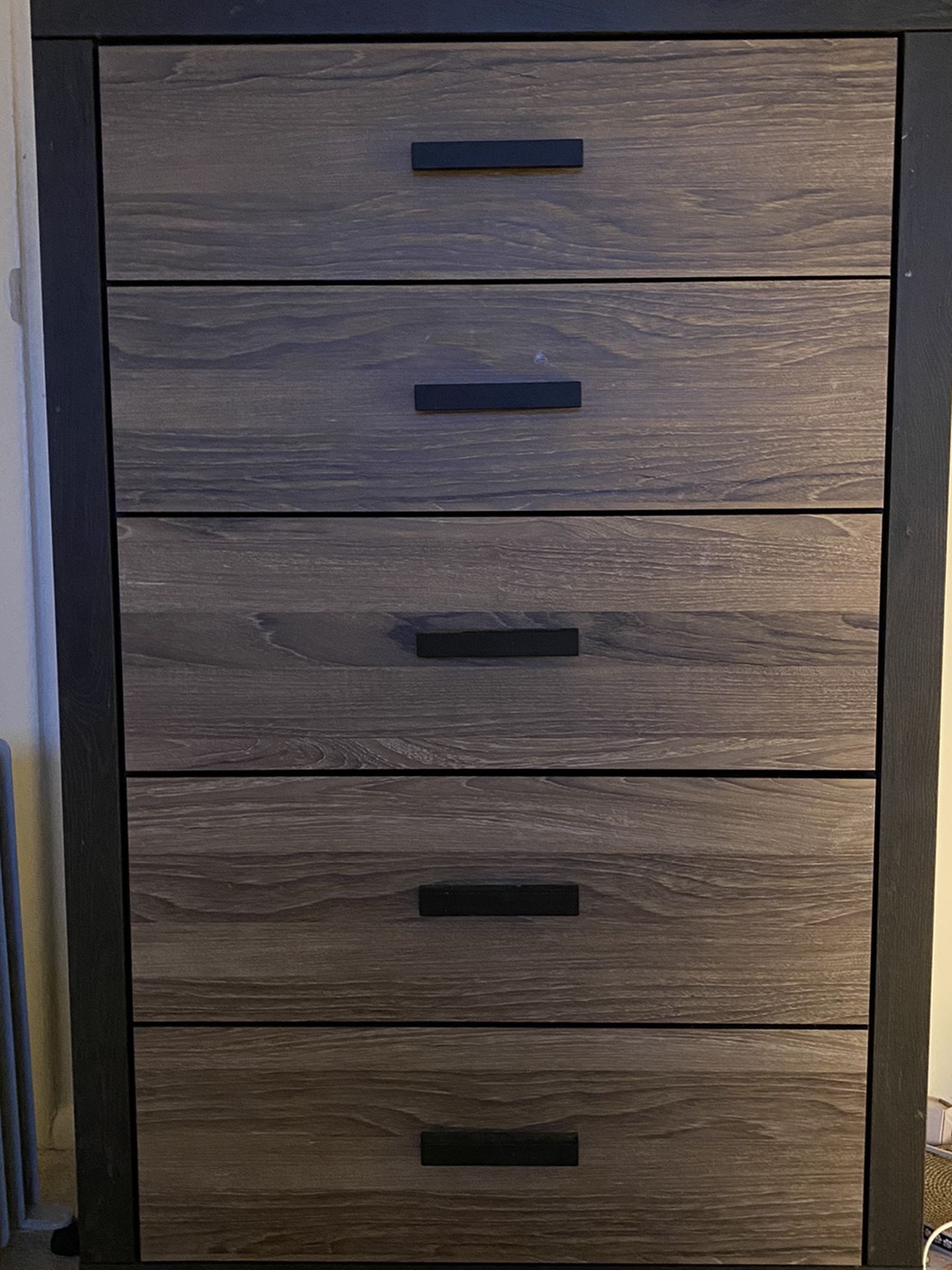 Tall Dresser- 5 Drawers