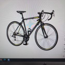 New Schwinn 700C Phocus 1600 Men's Road Bike