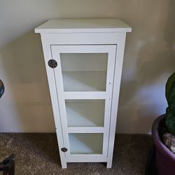 Free Small White Bookcase