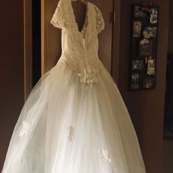 Wedding Dresses 