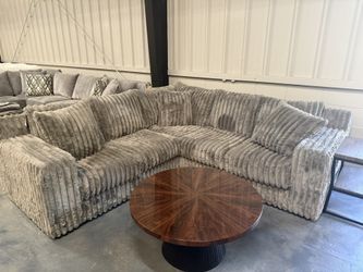 100x100 Plush Sectional