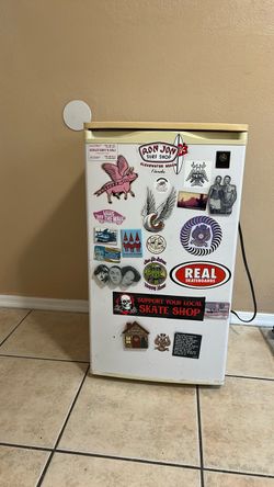 So we have a beautiful little kenmore fridge