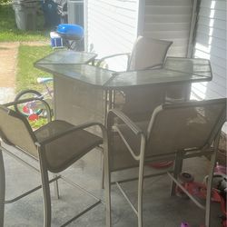 Outdoor patio set