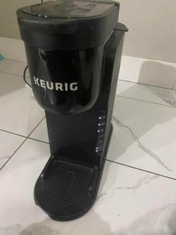 Keurig K-Express Single Serve K-Cup Pod Coffee Maker Black K26 Strong