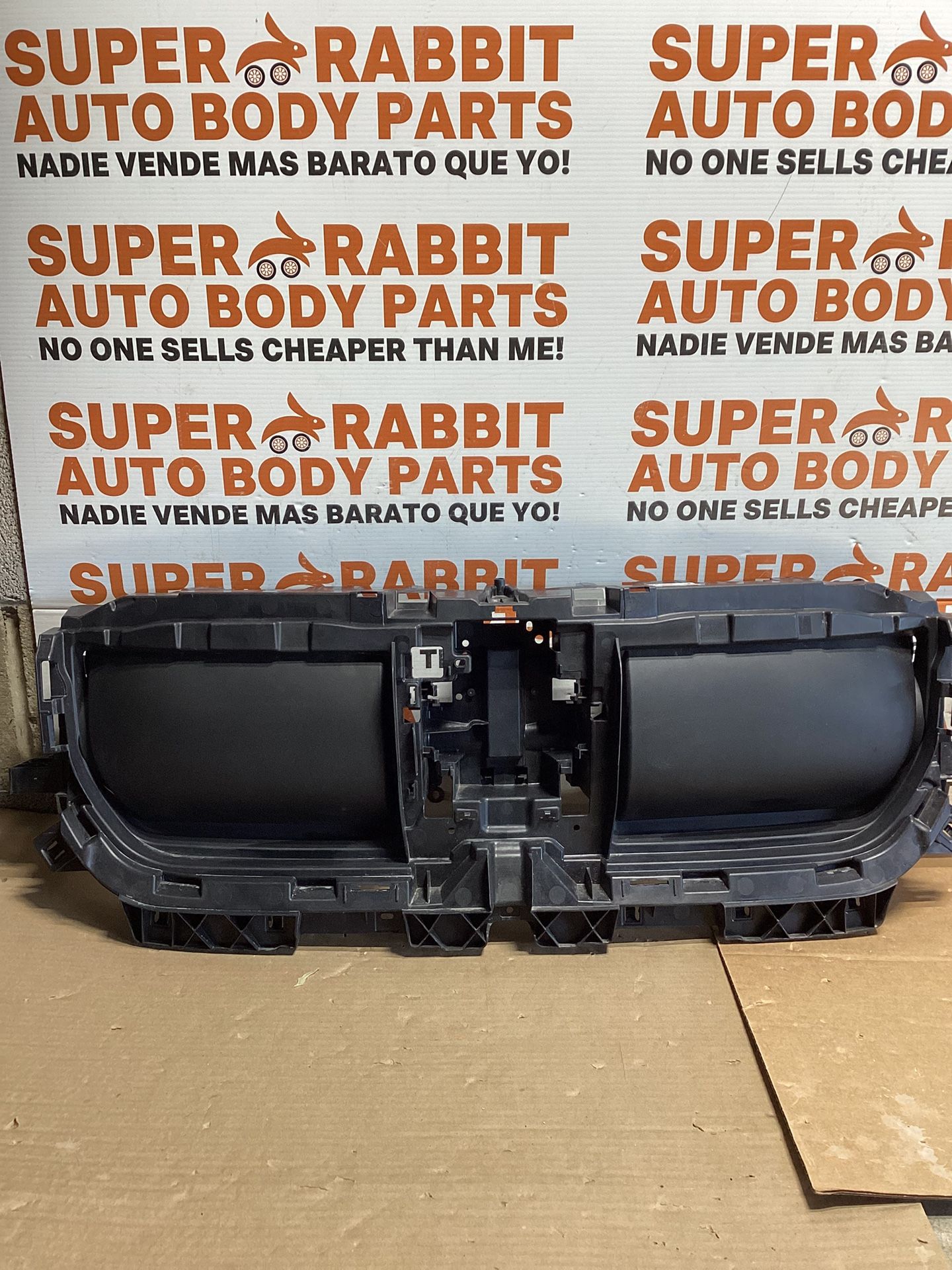 2023 BMW X1 X2 Radiator Grille Air Shutter Original OEM š„complete 2025