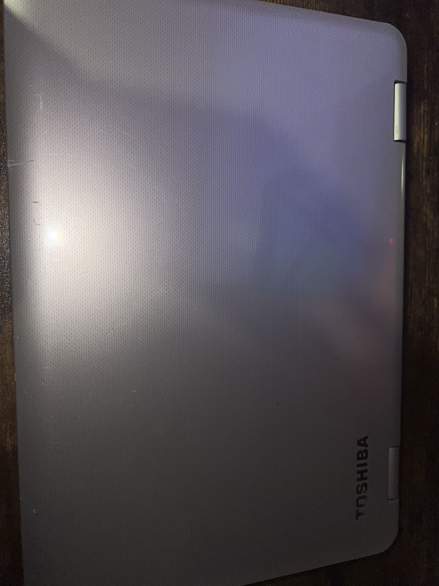 Toshiba Satellite L15w-b1302 11.6| Laptop Computer,