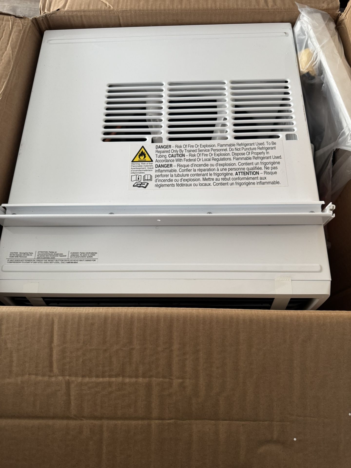 Frigidaire AC 10,000 BTU 450 Sq. Ft.