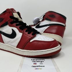 USED 1994 NIKE AIR JORDAN RETRO 1 HIGH OG CHICAGO SIZE 6Y