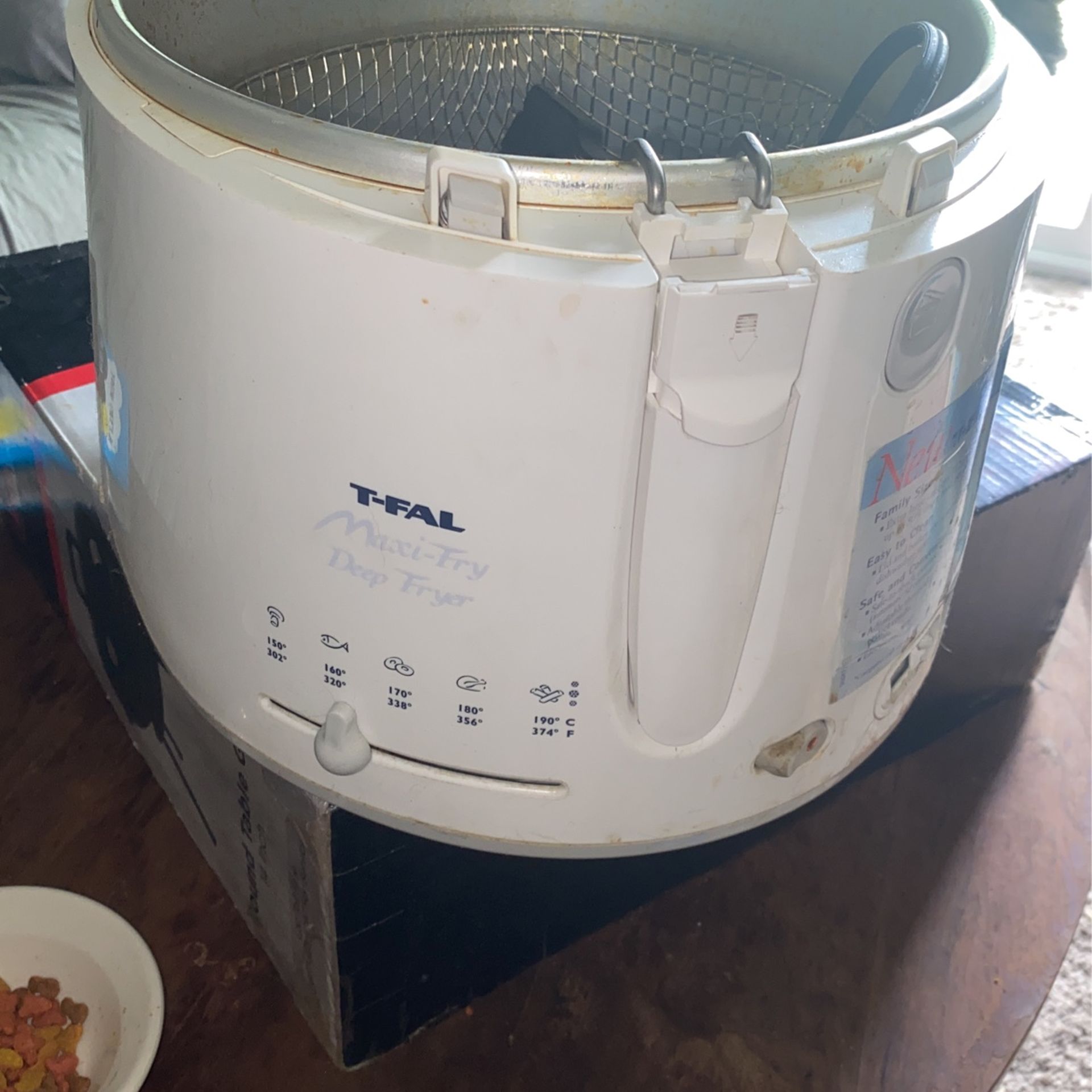 Tfal Maxi Fry Deep Fryer for Sale in Nashville, TN OfferUp