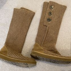 Uggs, Size 10