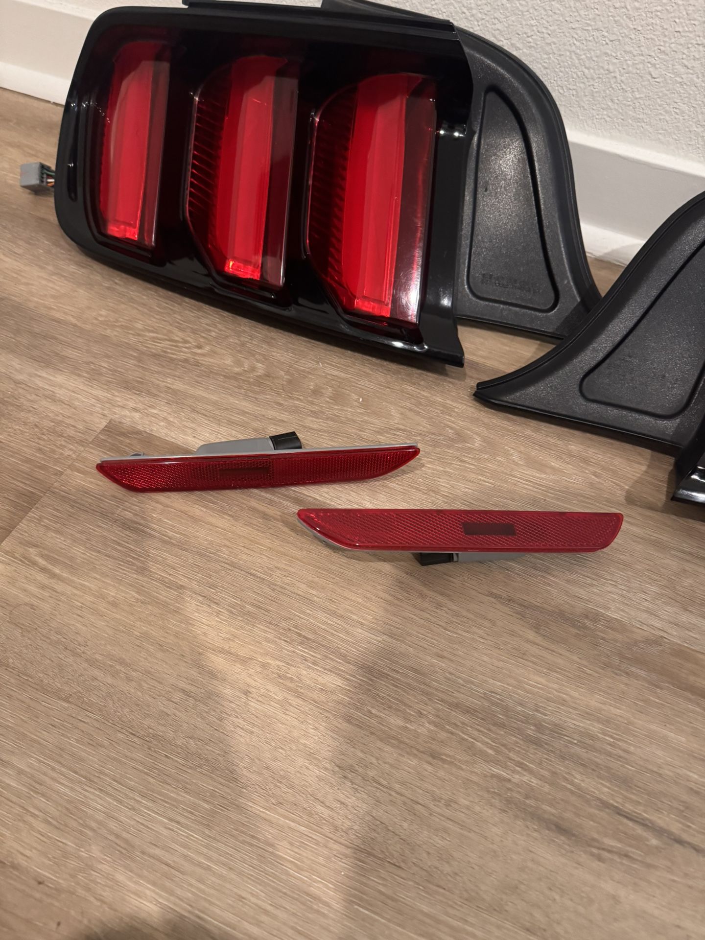 Rear side bumper lights OEM Ford Mustang