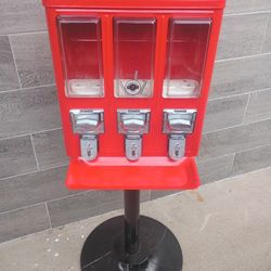 3 Compartment Quarter Candy Machine