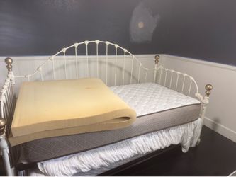 White cast iron twin daybed