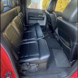 Pintura Roja Interior Negro 