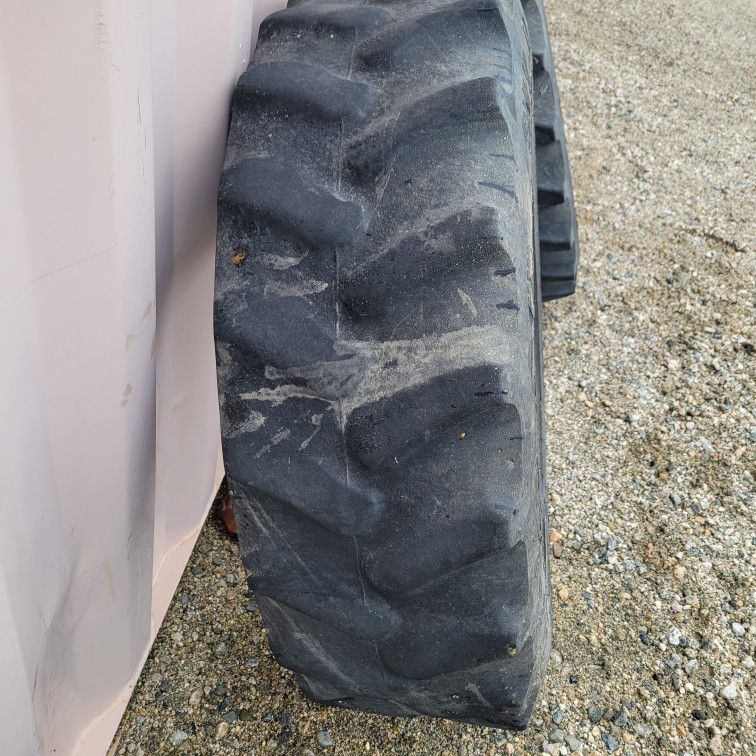Tractor Tires Used Hold Air