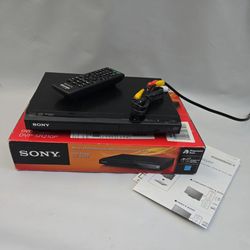 Sony DVP-SR210P CD/DVD Player w/ RMT-D197A Remote &amp; AV Cables TESTED, No manual