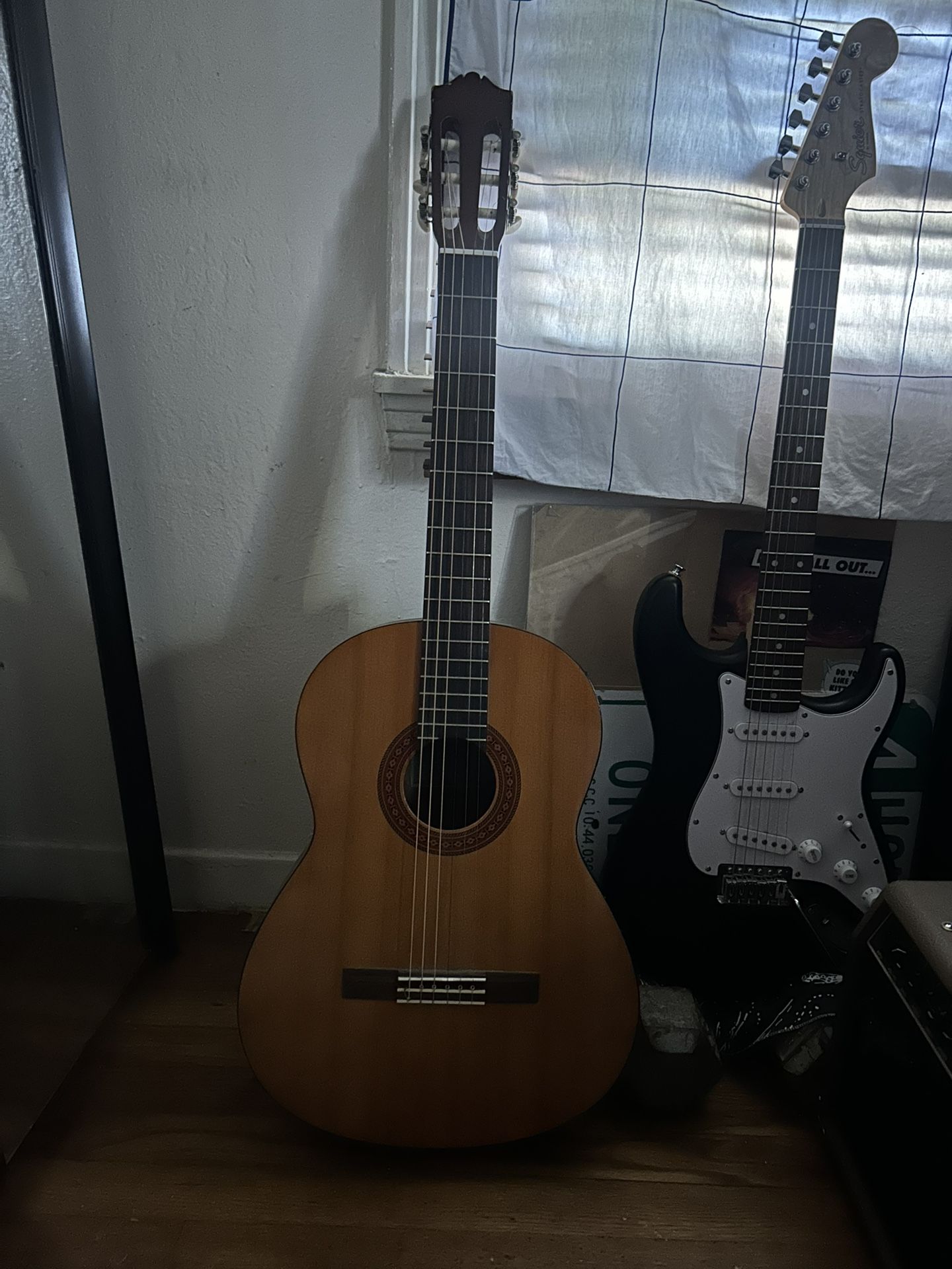 Acoustic Guitar