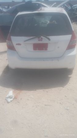 2008 Honda Fit for parts