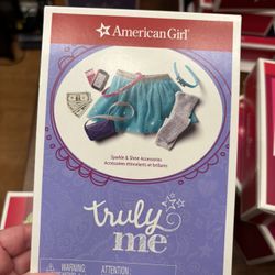New American Girl Truly Need Sparkle And Shine Accessories. Complete Set.