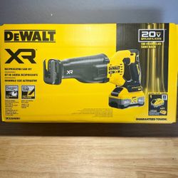 DEWALT SAWZALL KIT