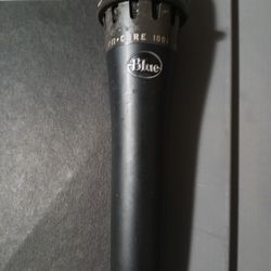 Microphone