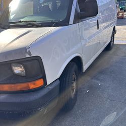 2006 Chevrolet Express Cargo Van