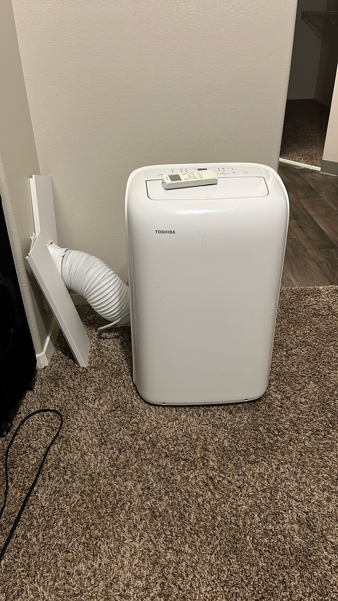 Toshiba Portable Air Conditioner Modern Model 