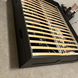 Bed Frame (Brimmed)