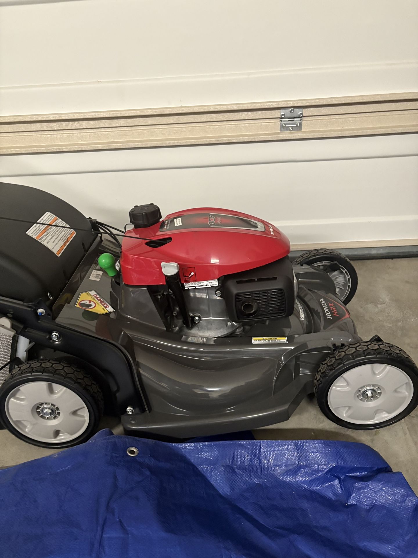 Brand New Honda Hrx217 Lawn Mower 
