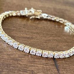 8 Inches Gold Plated Tennis Bracelet