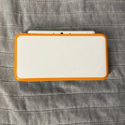 Nintendo 2DS  XL