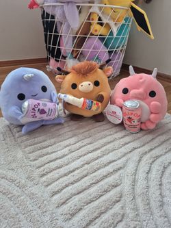 Zuru Snackles plushies