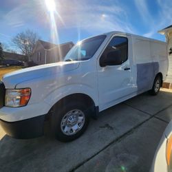 2015 Nissan NV Cargo $6500 OBO