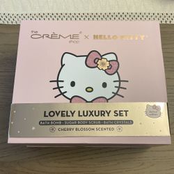 Hello kitty Brand New Luxury Set 