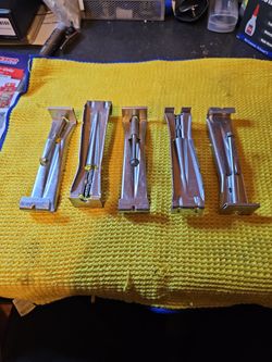  50 PIECES -5 INCH GUTTER HANGERS.