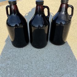 1/2 Gallon Glass Amber Growler With Airtight Lids