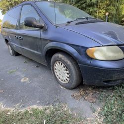2002 Dodge Grand Caravan 