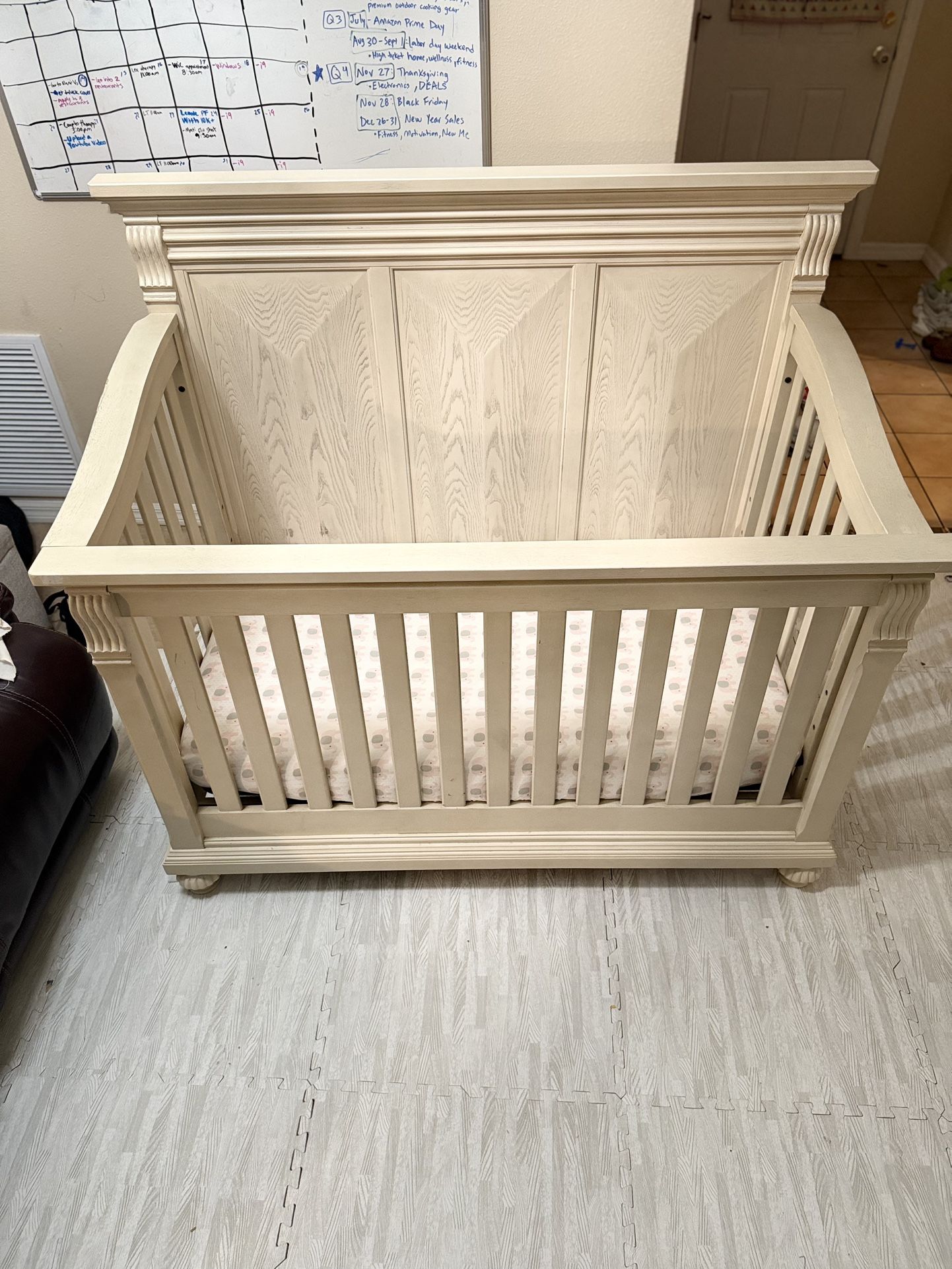 Baby crib With Mattress