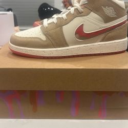 Air Jordan 1 Mid SE Peanut Butter And Jelly 6 Youth 