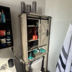 Bathroom Stand 