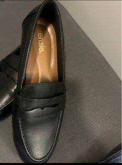 Women’s Casual Shoes