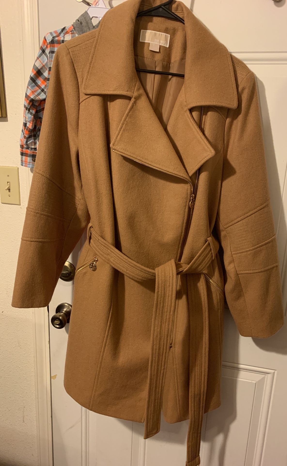 MK almost new size 1x l