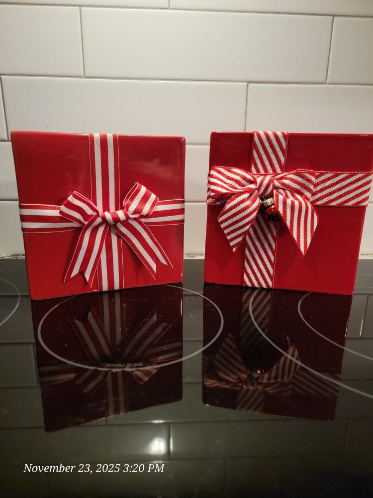 Red Rectangular Vases