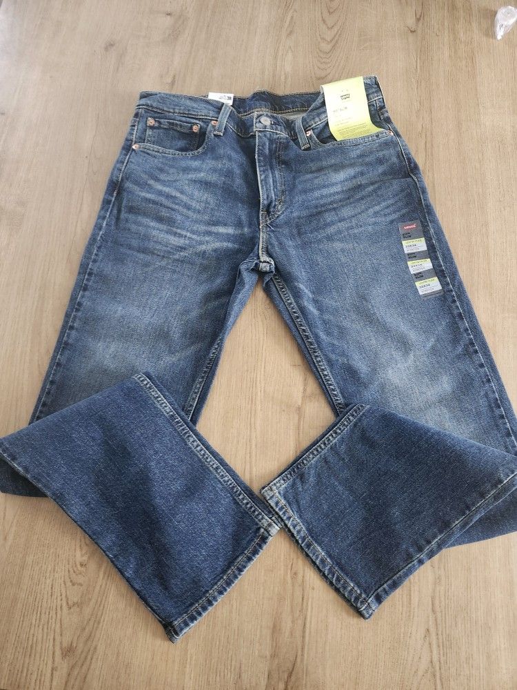 NEW Levis Jeans 33 X 34 Slim