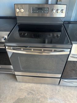 GE Stainless Steel Electric Range